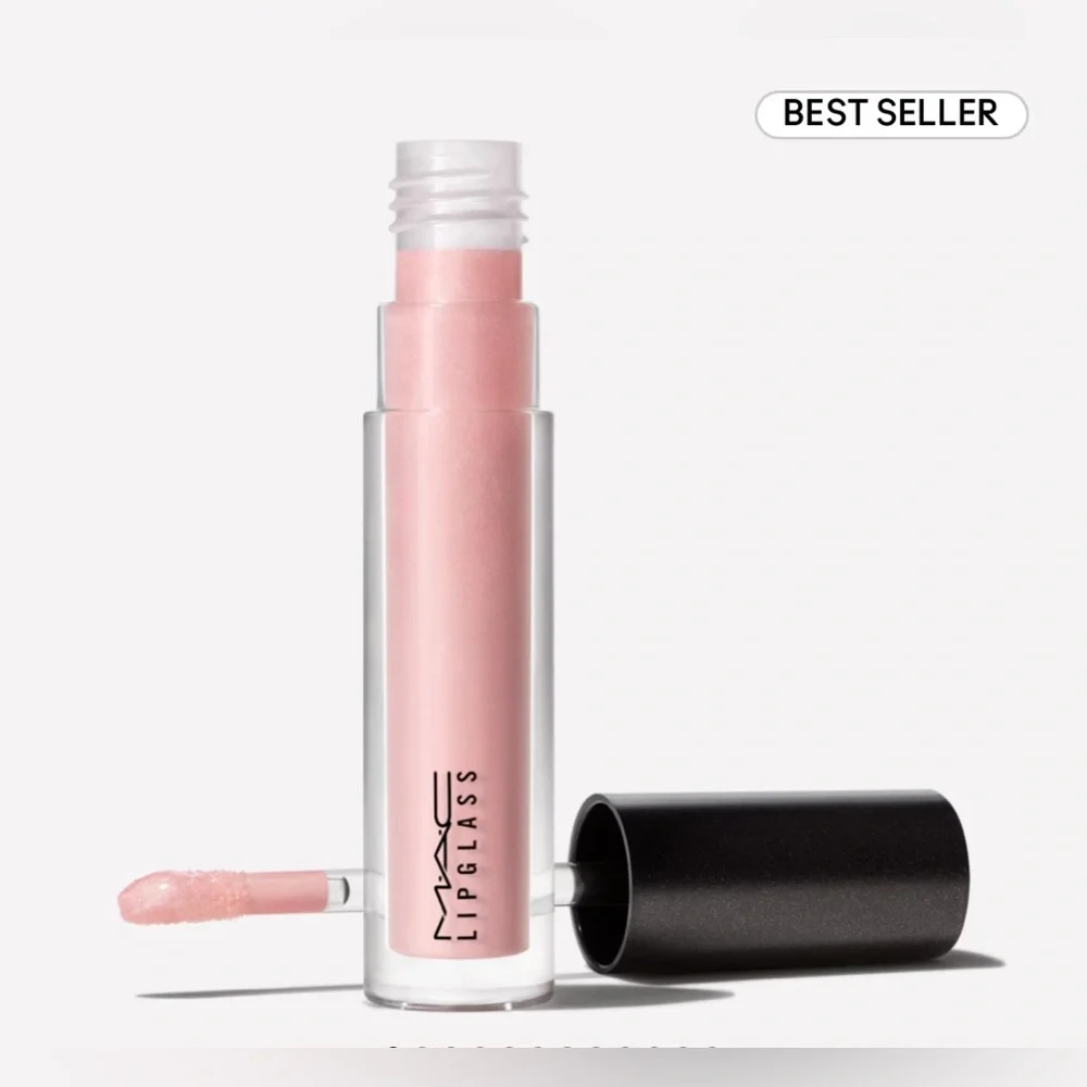 Mac Cosmetics Oyster Girl Pink Lipglass Brand New in Box Authentic